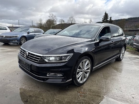 Pogled od napred levo