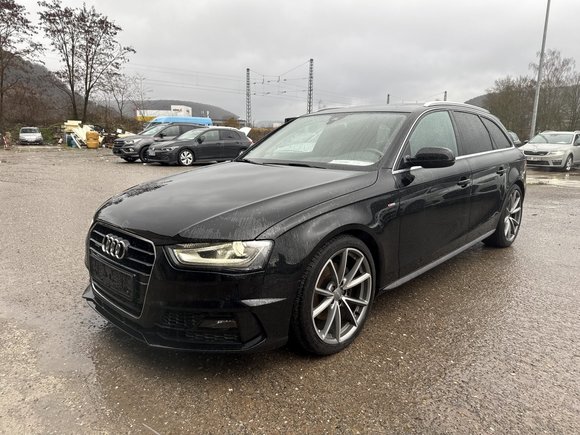 Pogled od napred levo