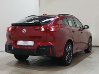 Aanzicht achter rechts