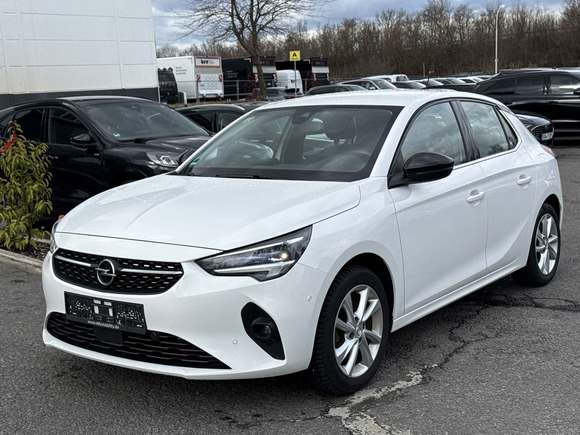 Pogled od napred levo