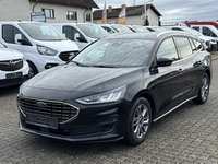 Pogled od napred levo