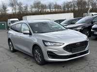 Pogled od napred  desno