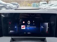 Pogled na kombinovani instrument