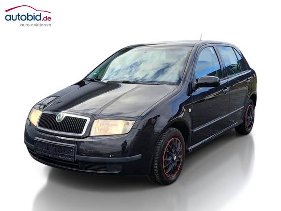 Náhled zpředu zleva