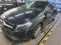 Mercedes-Benz A 180 7G-DCT "Urban"