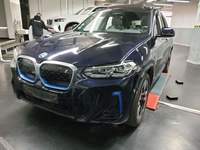 Náhled zpředu zleva