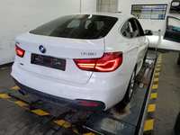 Aanzicht achter rechts