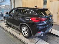 Aanzicht achter links