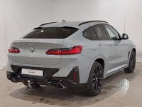 Aanzicht achter rechts