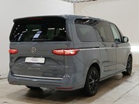 Aanzicht achter rechts