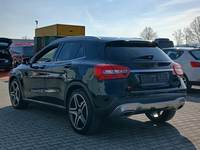 Aanzicht achter links