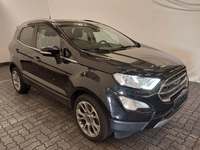 Pogled desno spredaj