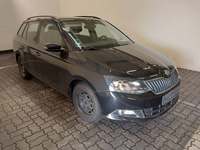 Pogled desno spredaj