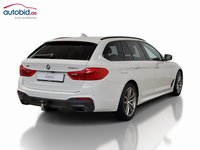 Aanzicht achter rechts