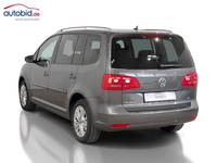 Вид сзади слева