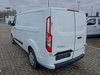 Pogled od pozadi levo