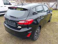 Pogled od pozadi desno