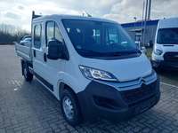 Pogled od napred  desno