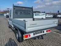 Pogled od pozadi levo