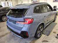 Aanzicht achter rechts