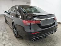 Pogled straga lijevo