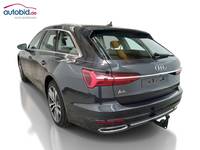 Vue de l’arrière gauche