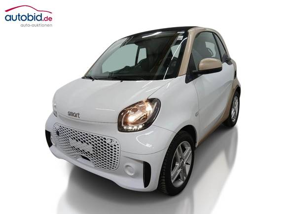 Vue de l’avant gauche