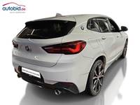 Aanzicht achter rechts