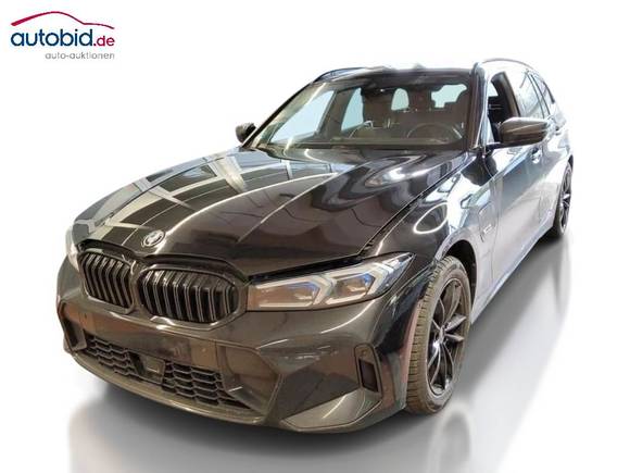 Вид спереди слева