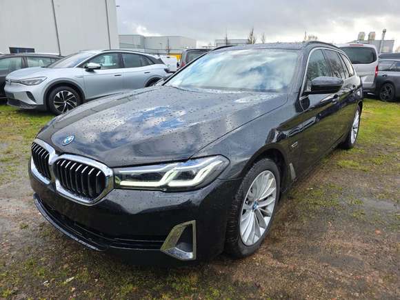 Náhled zpředu zleva