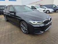 Náhled zpředu zprava