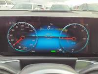 Pohled na přístrojovou desku