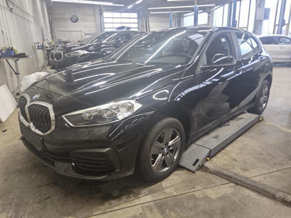 Pogled sprijeda lijevo