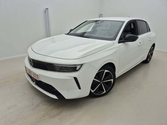 Pogled od napred levo