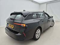 Pogled od pozadi desno