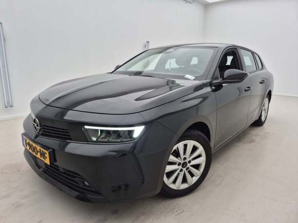 Pogled od napred levo