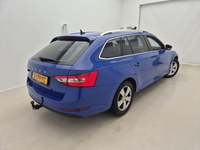 Вид сзади справа