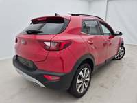 Pogled od pozadi desno