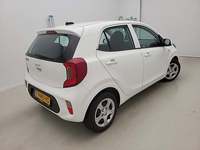 Вид сзади справа