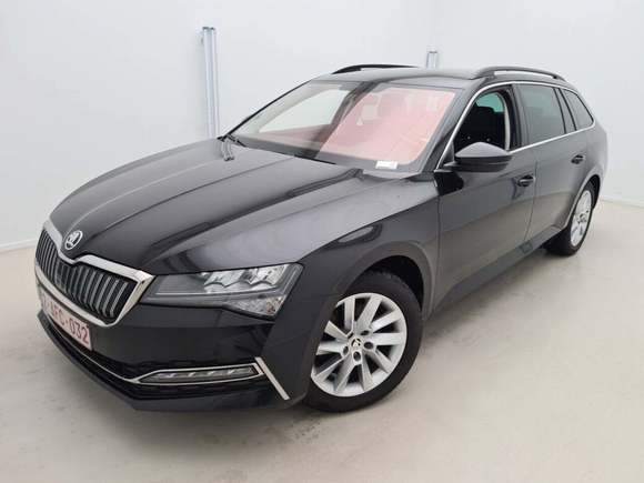 Pogled od napred levo