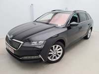 Pogled od napred levo