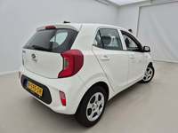 Aanzicht achter rechts