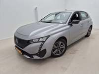 Pogled od napred levo