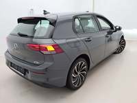 Aanzicht achter rechts