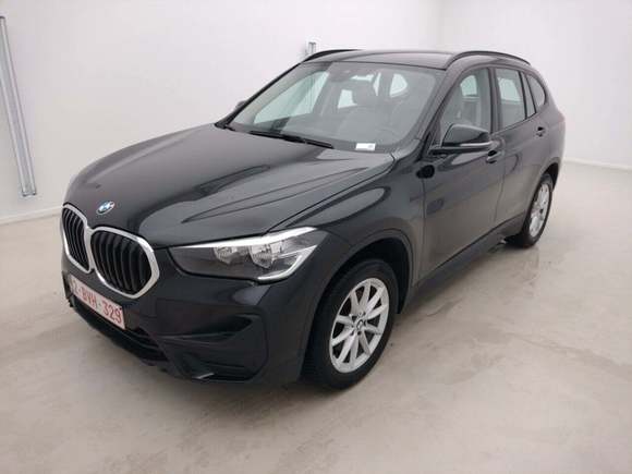 Náhled zpředu zleva