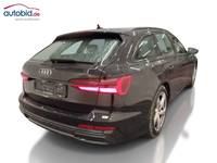 Vue de l’arrière droit