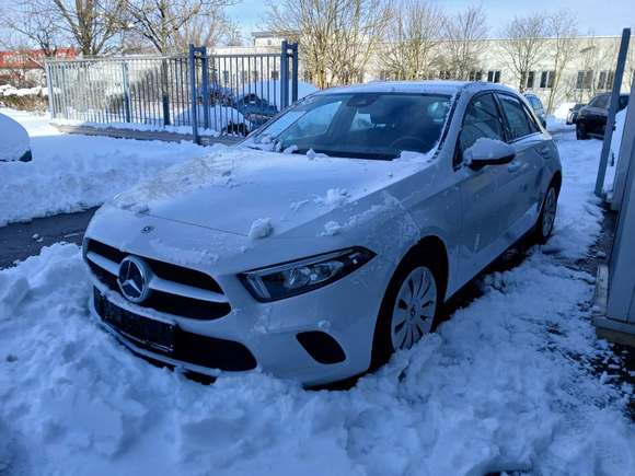 Náhled zpředu zleva