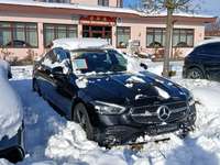 Náhled zpředu zprava