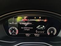 Pohled na přístrojovou desku