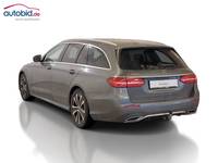 Vue de l’arrière gauche